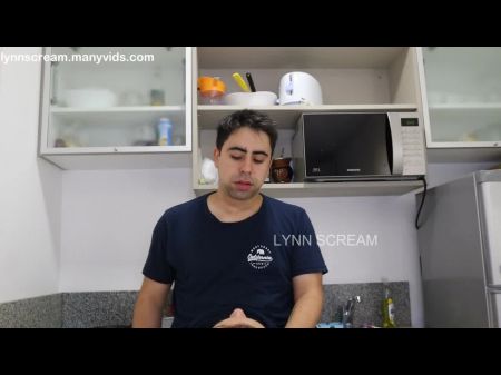 die junge frau meines vaters ist in der früh nackt zu mir gekommen