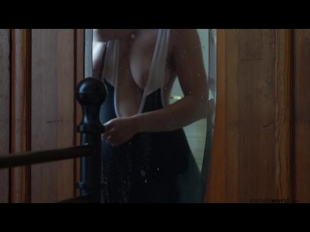 bouncing tits outdoor