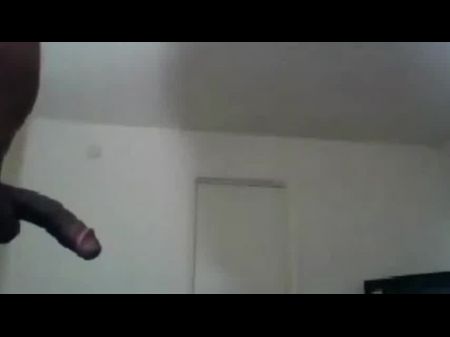 stiefs_sohn_wichst_durch_die_tr_und_beobachtet_die_nicht_bewusstes