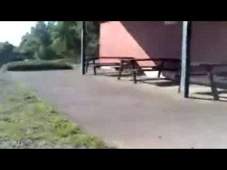 schwule ans bett gefesselt und gefickt