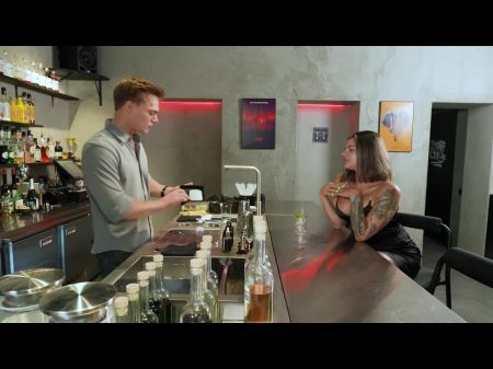 bar créampie