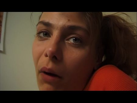 mutter mit sohn das erste mal vor der kamera