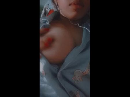 ustazah ramai tetek